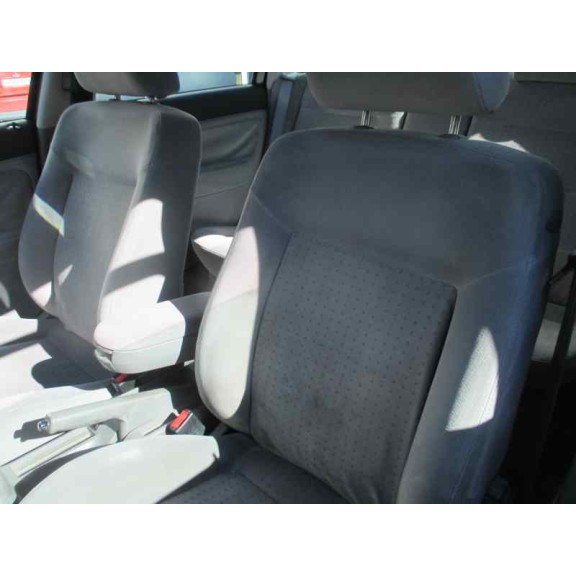 volkswagen passat berlina (3b2) del año 1996