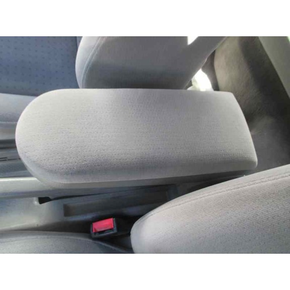 volkswagen passat berlina (3b2) del año 1996