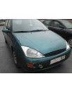 ford focus berlina (cak) del año 2001
