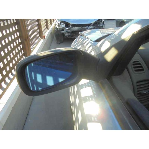 renault laguna ii (bg0) del año 2002