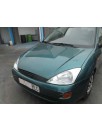 ford focus berlina (cak) del año 2001