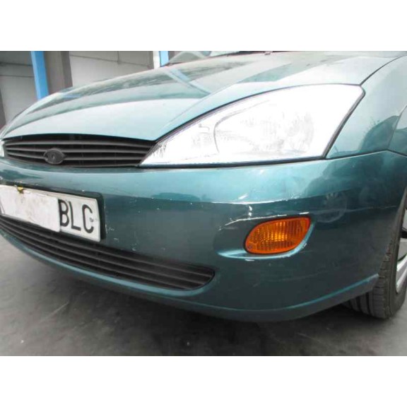 ford focus berlina (cak) del año 2001