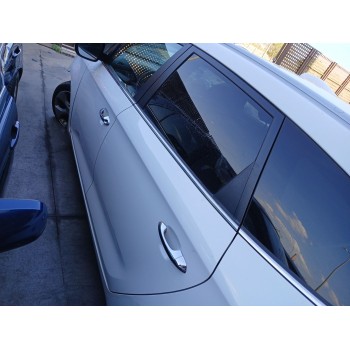 Recambio de puerta trasera izquierda para kia carens iv 1.7 crdi referencia OEM IAM 77003A4000  