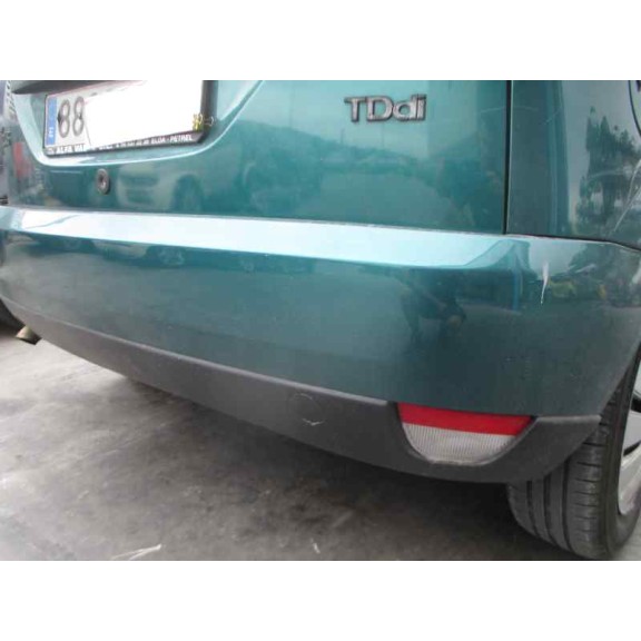 ford focus berlina (cak) del año 2001