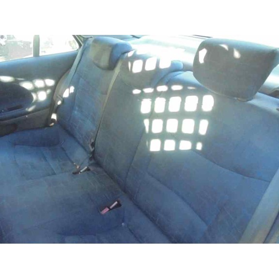 renault laguna ii (bg0) del año 2002