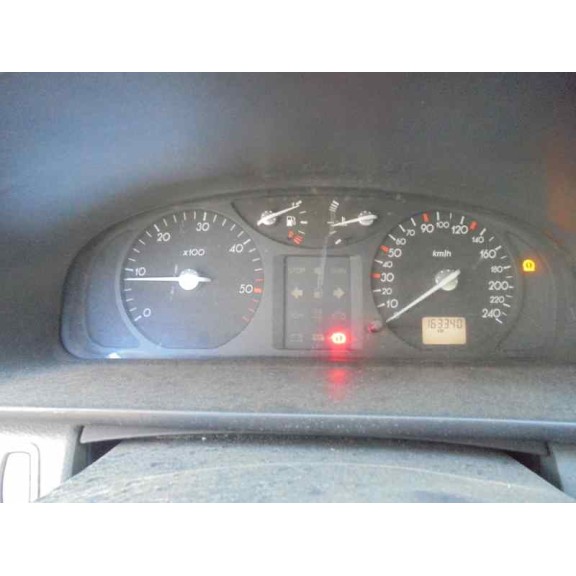 renault laguna ii (bg0) del año 2002