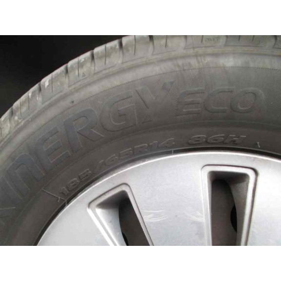 ford focus berlina (cak) del año 2001