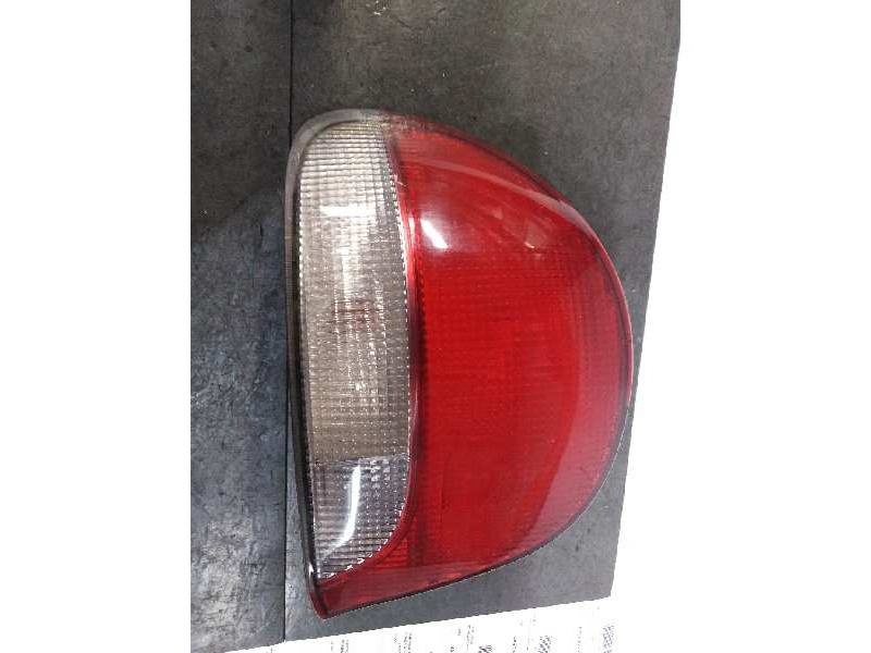 Recambio de piloto trasero izquierdo para hyundai accent (lc) gl 4p referencia OEM IAM  5P 