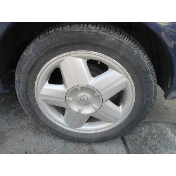 renault megane i fase 2 berlina (ba0) del año 2000