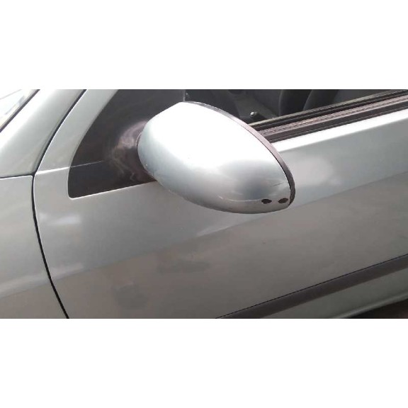 ford focus berlina (cak) del año 1999