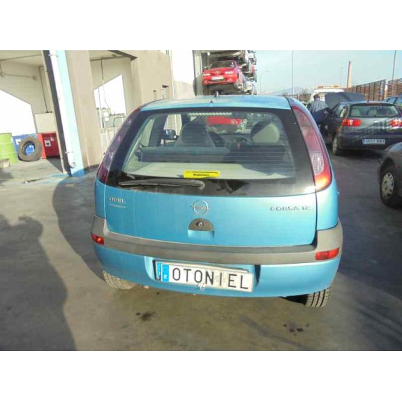 opel corsa c del año 2001