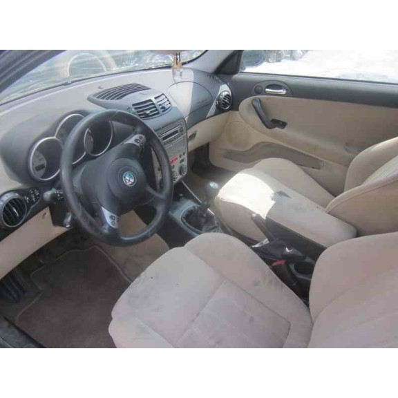 alfa romeo 147 (190) del año 2004