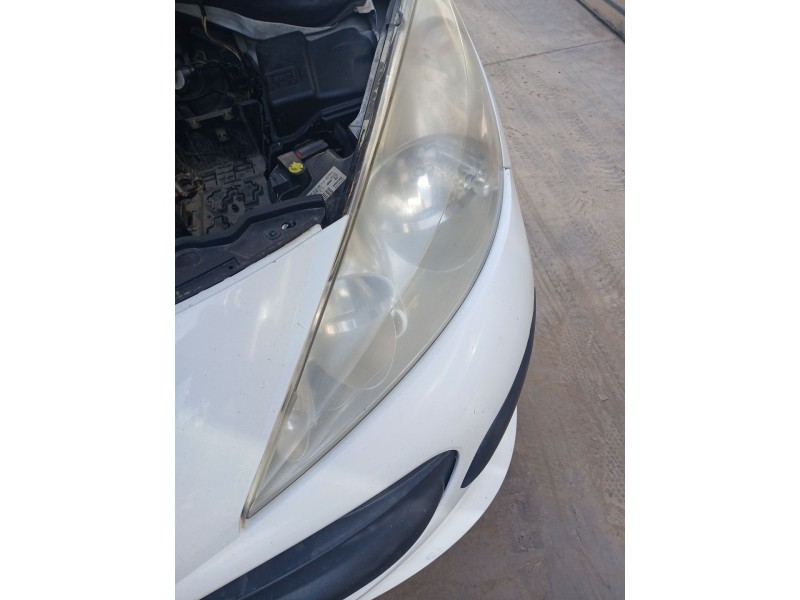 Recambio de faro izquierdo para peugeot 207/207+ (wa_, wc_) 1.4 hdi referencia OEM IAM 89901095  