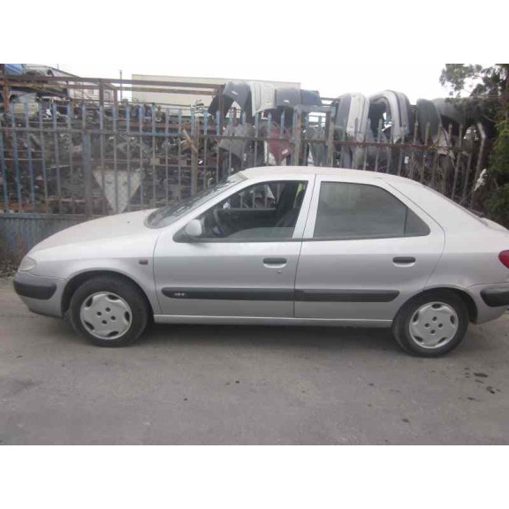 citroën xsara berlina del año 1998