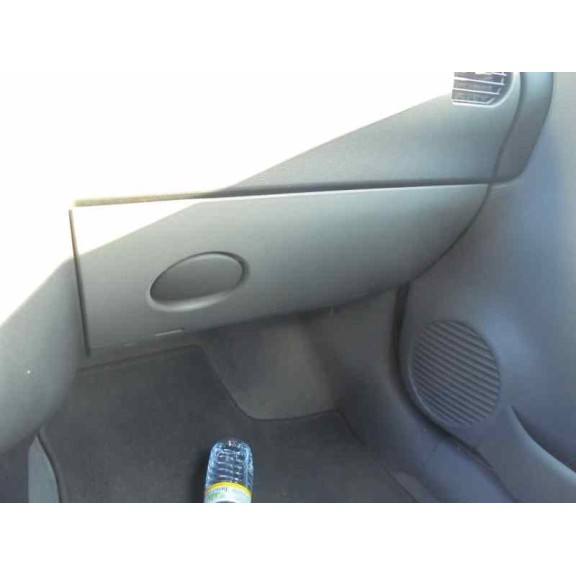 opel corsa c del año 2001