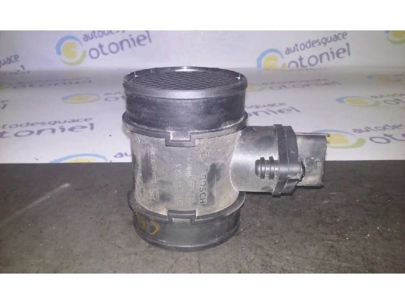 Recambio de caudalimetro para opel corsa c club referencia OEM IAM 0281002180  