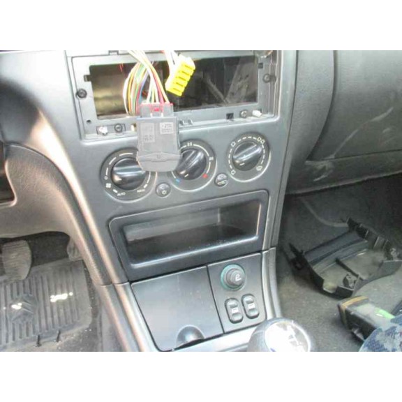 citroën xsara berlina del año 1998