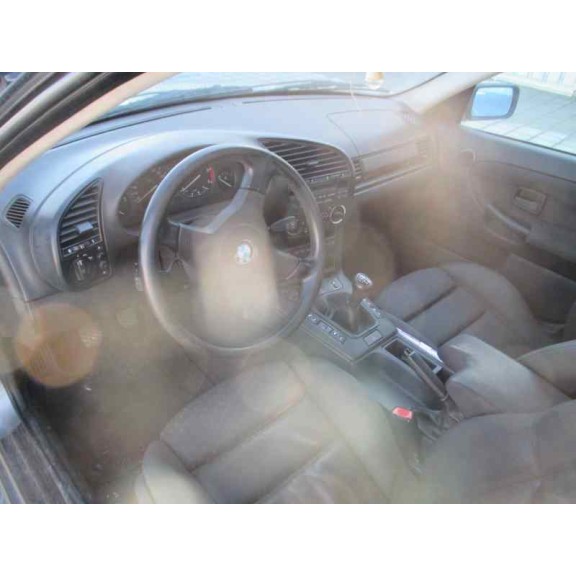 bmw serie 3 berlina (e36) del año 1994