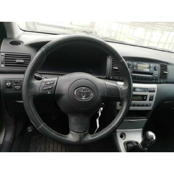 toyota corolla (e12) del año 2006