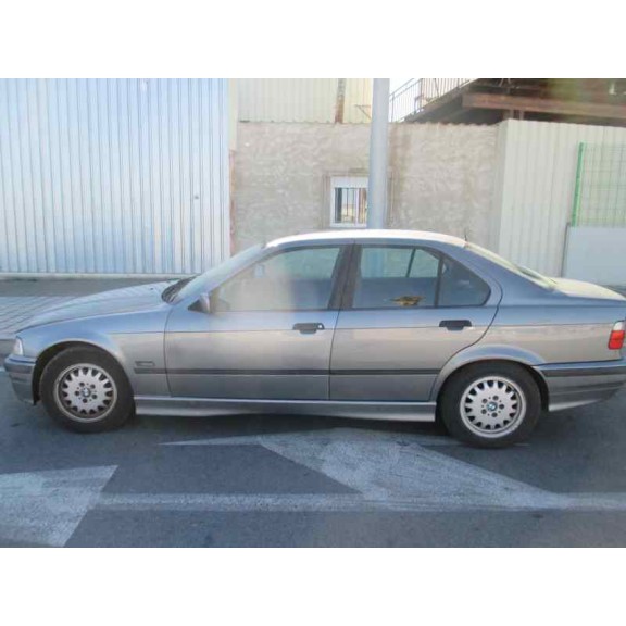 bmw serie 3 berlina (e36) del año 1994