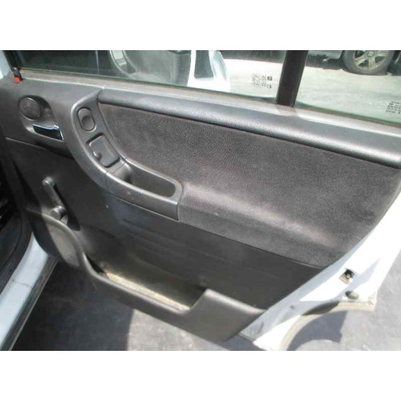 opel zafira a del año 2001