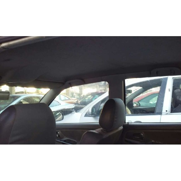 seat cordoba berlina (6k2) del año 2001