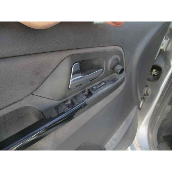 seat cordoba berlina (6k2) del año 2001