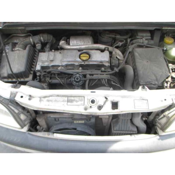 opel zafira a del año 2001