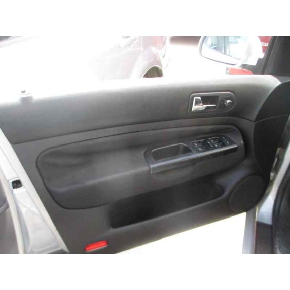 volkswagen golf iv berlina (1j1) del año 1999