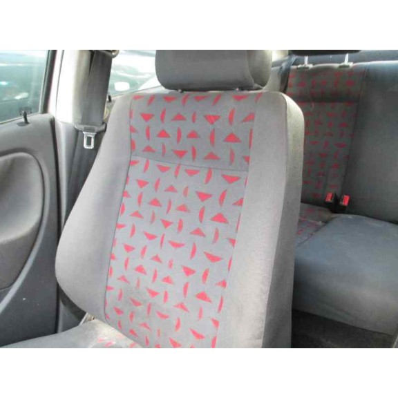 seat cordoba berlina (6k2) del año 2001