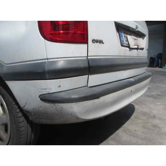 opel zafira a del año 2001