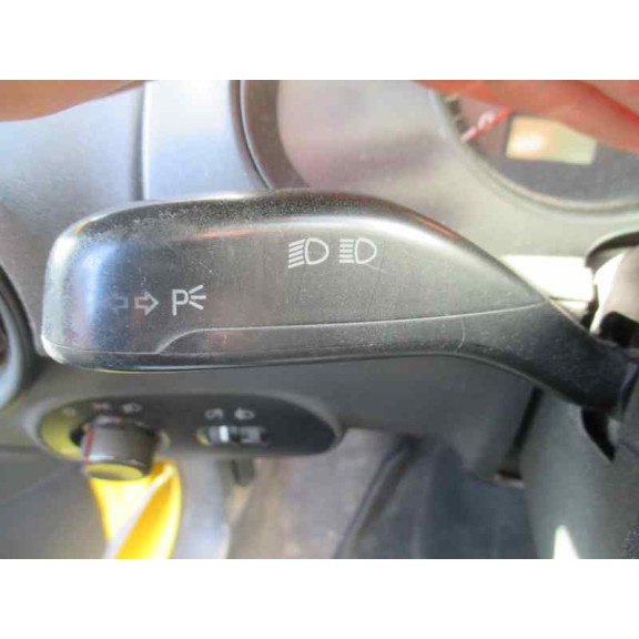 seat ibiza (6l1) del año 2003