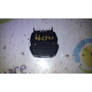 MANDO ELEVALUNAS DELANTERO DERECHO 