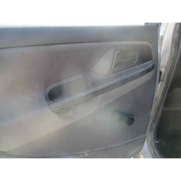 seat cordoba berlina (6k2) del año 2001