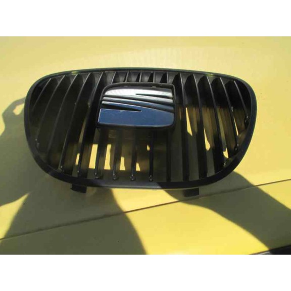 seat ibiza (6l1) del año 2003