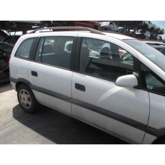 opel zafira a del año 2001