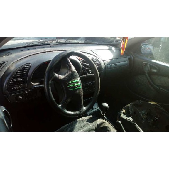 citroën xsara berlina del año 1999