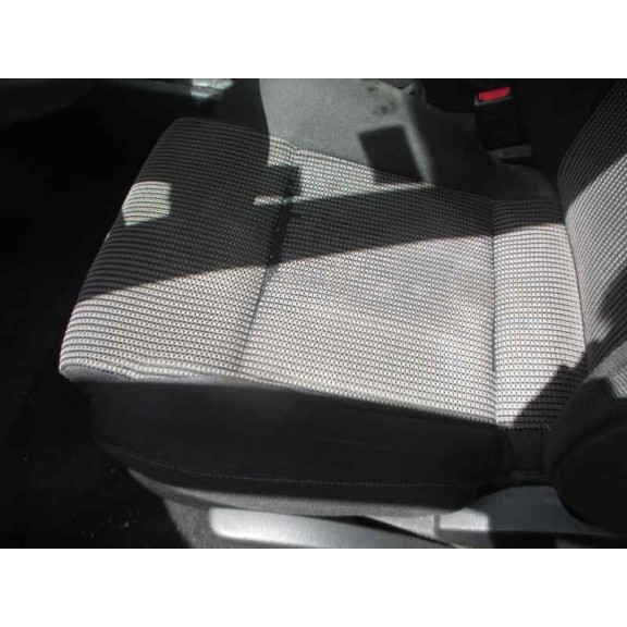 volkswagen golf iv berlina (1j1) del año 1999