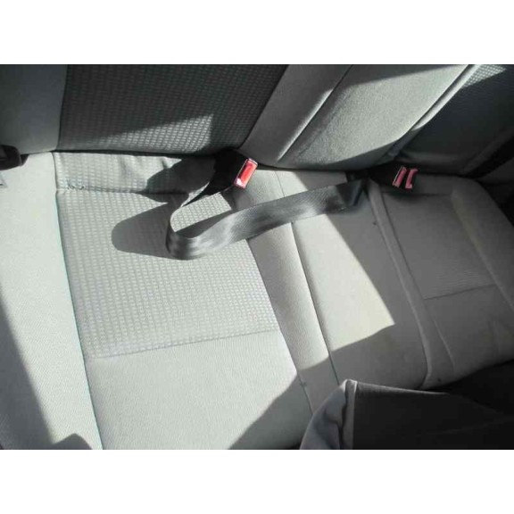 seat ibiza (6l1) del año 2003