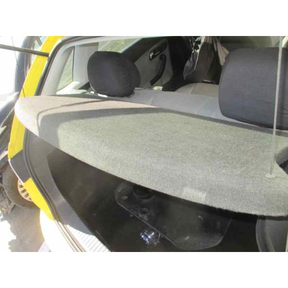 seat ibiza (6l1) del año 2003