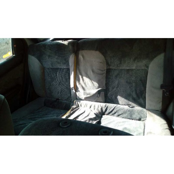 citroën xsara berlina del año 1999