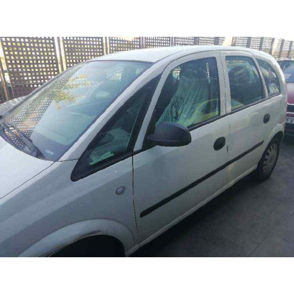 opel meriva del año 2004