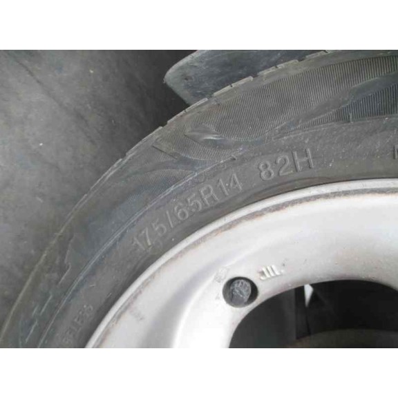 peugeot 206 berlina del año 2000