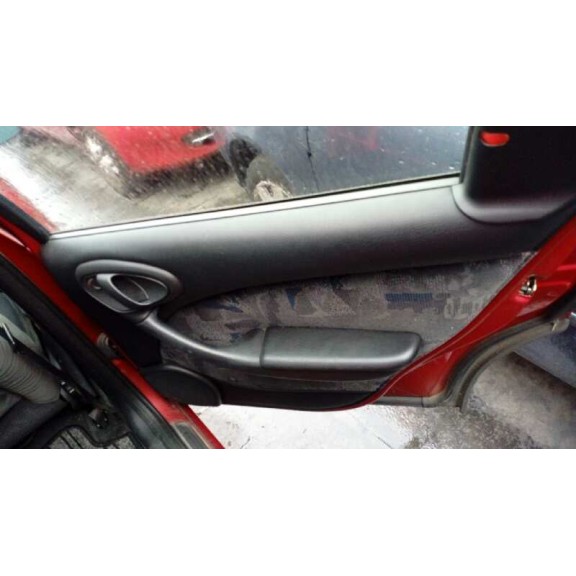 citroën xsara berlina del año 1999