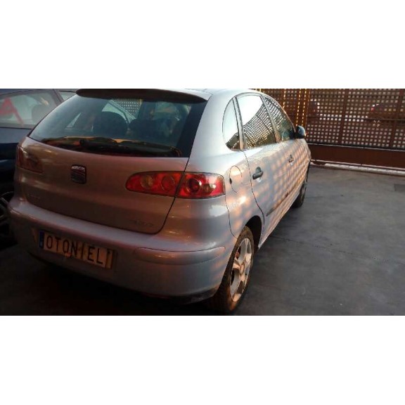 seat ibiza (6l1) del año 2004