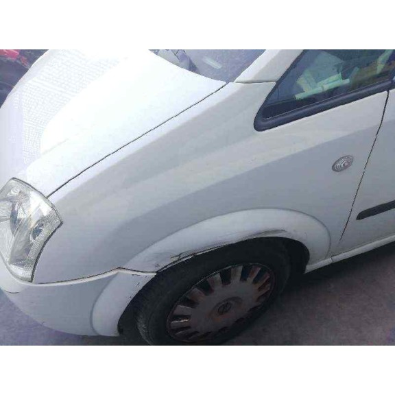 opel meriva del año 2004