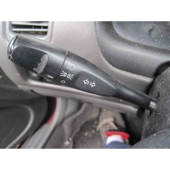 mitsubishi carisma berina 5 (da0) del año 1999