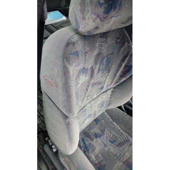 citroën xsara berlina del año 1999