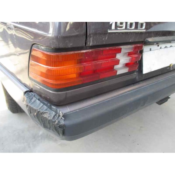 mercedes-benz clase c (w201) berlina del año 1992