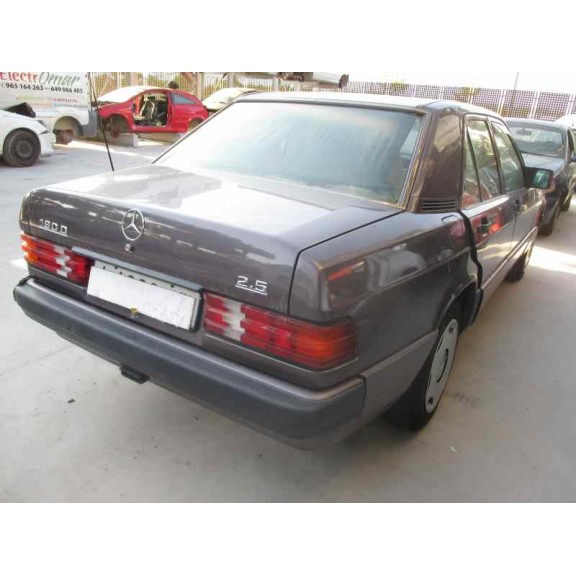 mercedes-benz clase c (w201) berlina del año 1992